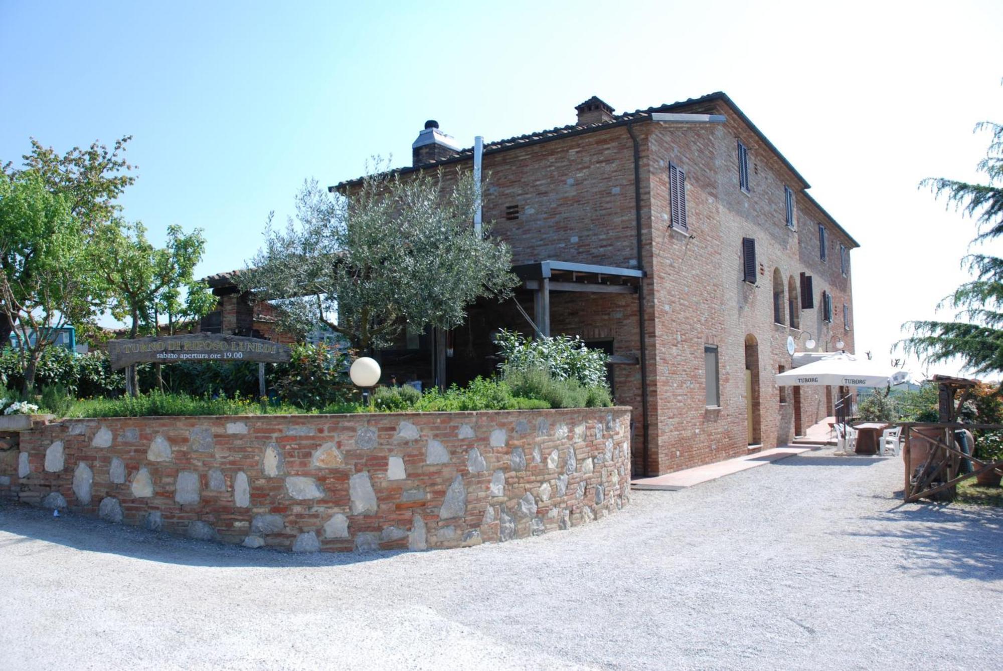 Albergo La Foresteria Bettolle Kültér fotó
