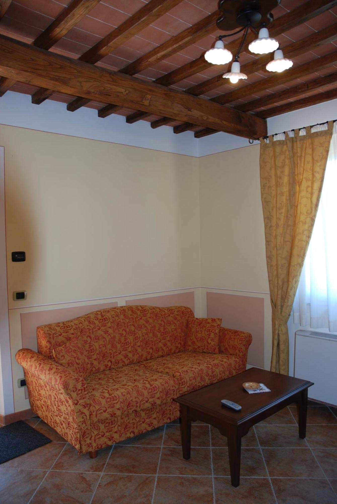 Albergo La Foresteria Bettolle Kültér fotó