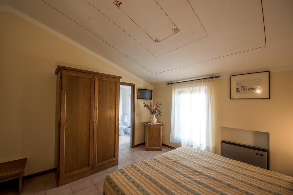 Albergo La Foresteria Bettolle Kültér fotó