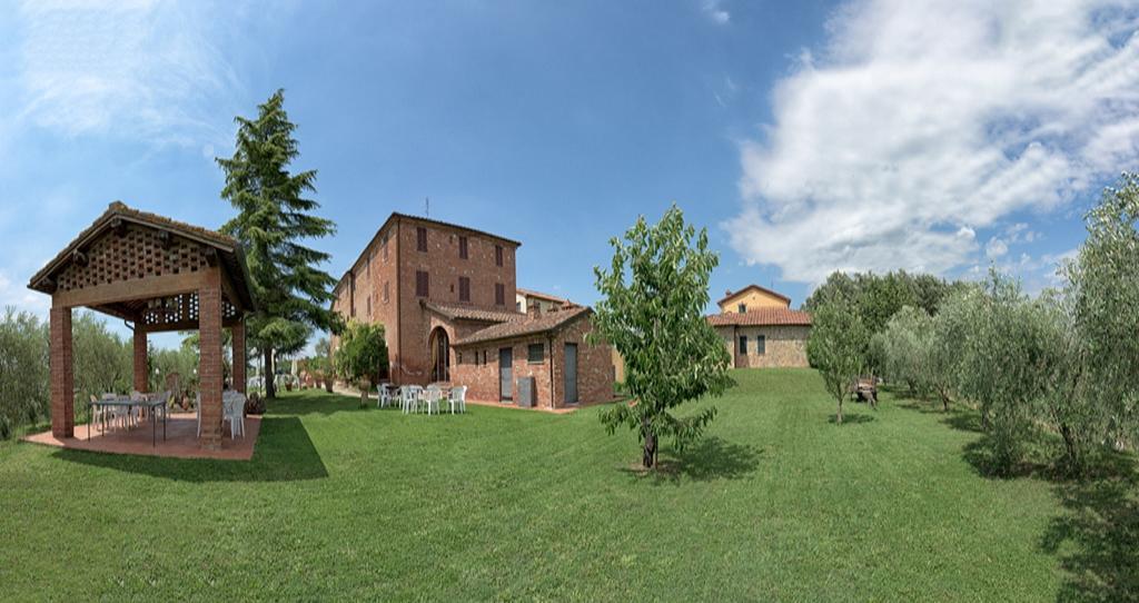 Albergo La Foresteria Bettolle Kültér fotó